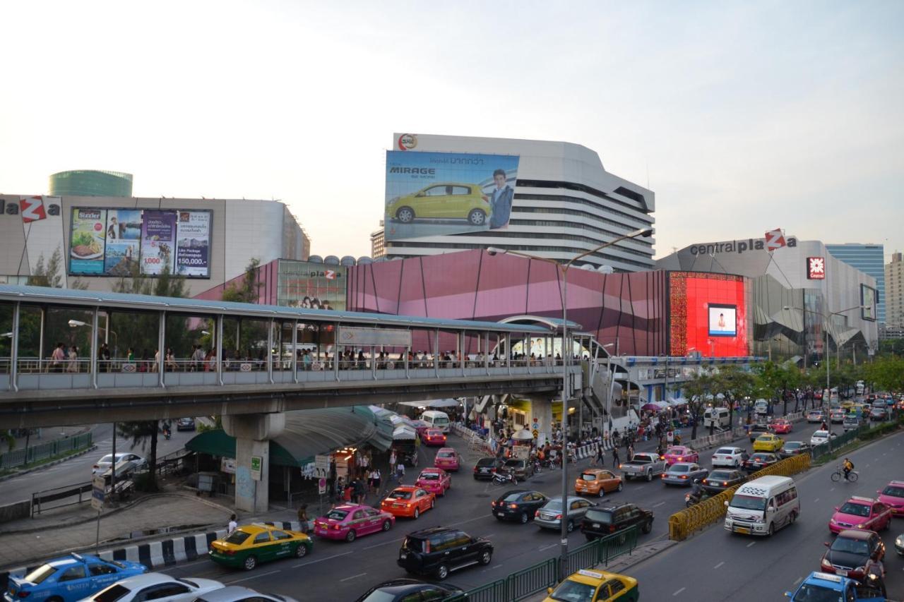 Matini Ratchada 32 Hotel Bangkok Exterior foto